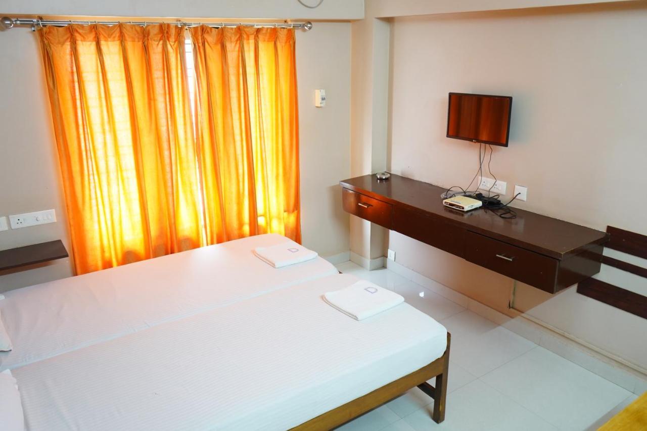 Sangeetha Tourist Home Thiruvananthapuram Eksteriør bilde