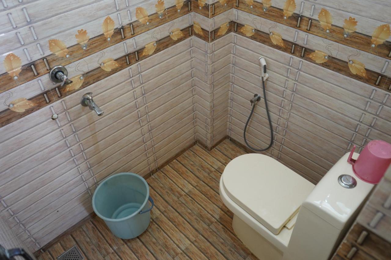 Sangeetha Tourist Home Thiruvananthapuram Eksteriør bilde